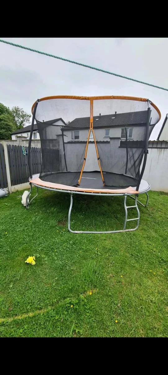 Trampoline - Image 2