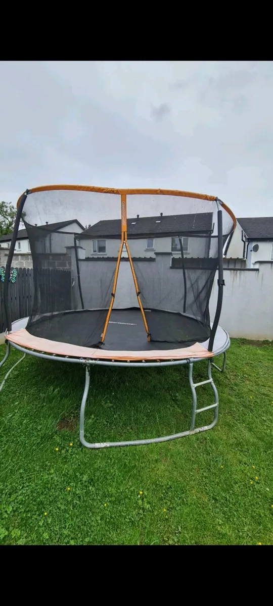 Trampoline - Image 3