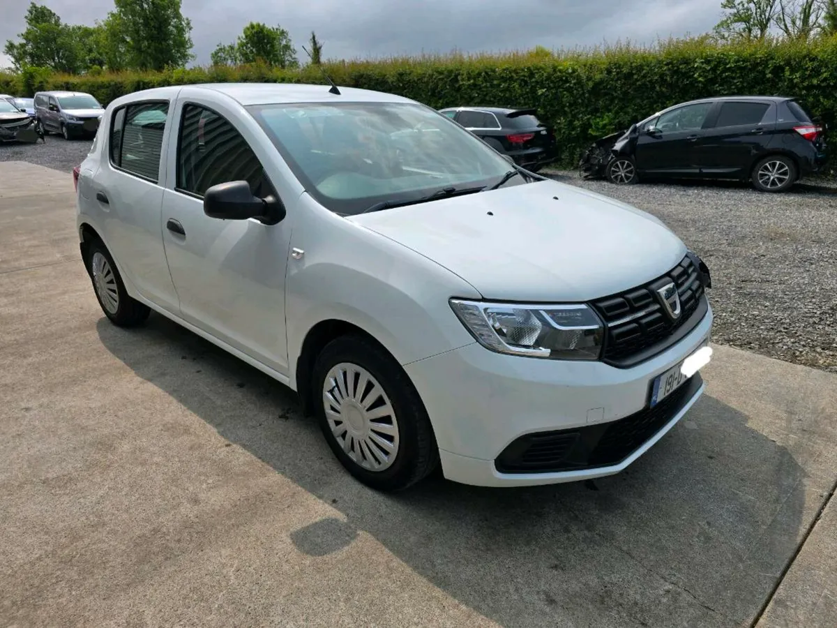 191 DACIA SANDERO - Image 1