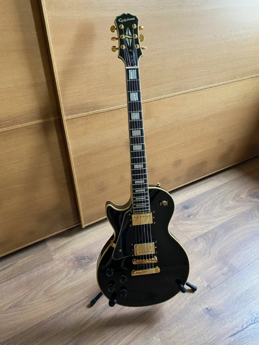 Epiphone Les Paul Custom Pro Left-handed + amp - Image 1