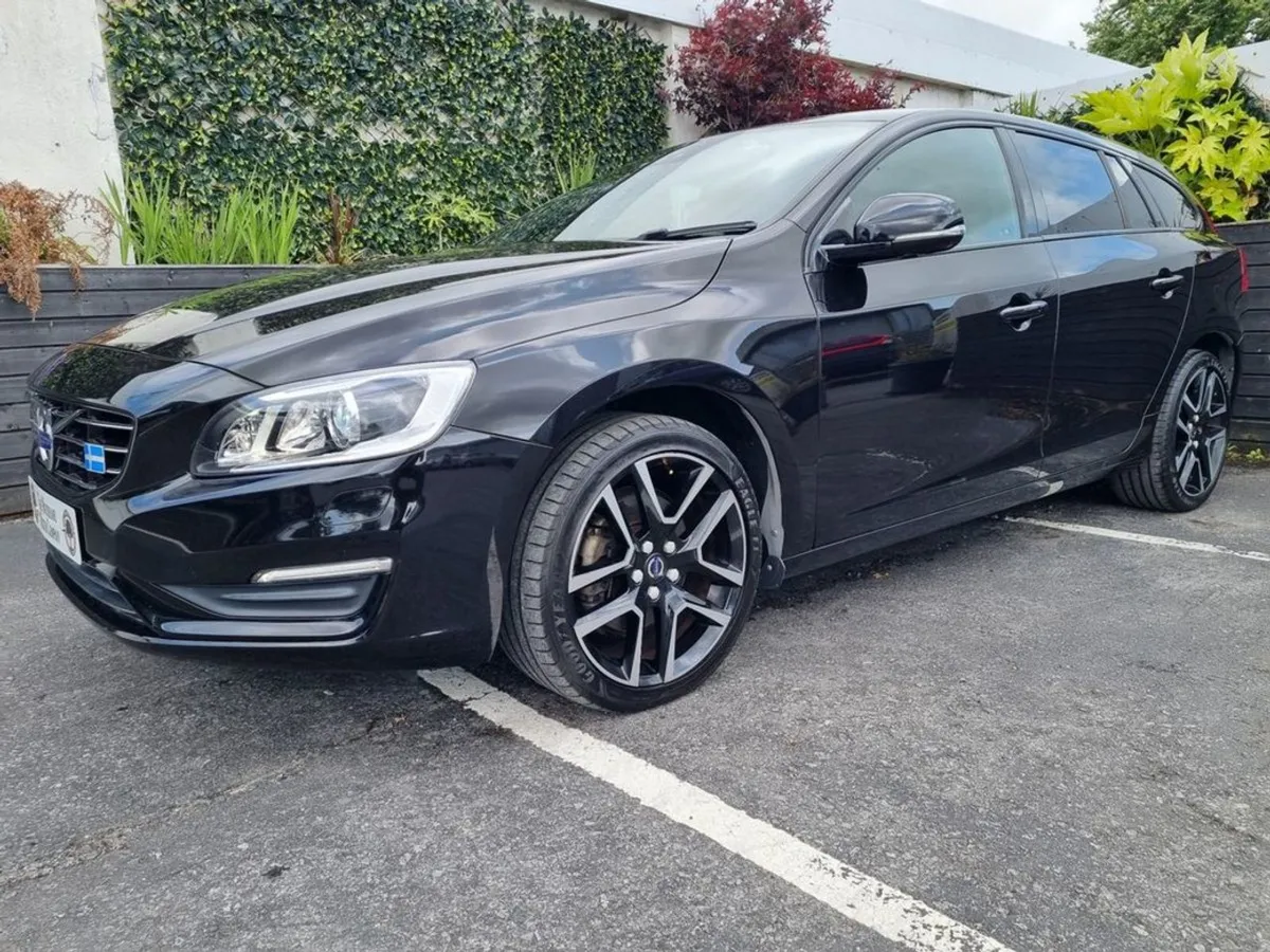 Volvo V60 2.0 D4 Auto / Dynamic Edition / Low Mil - Image 2