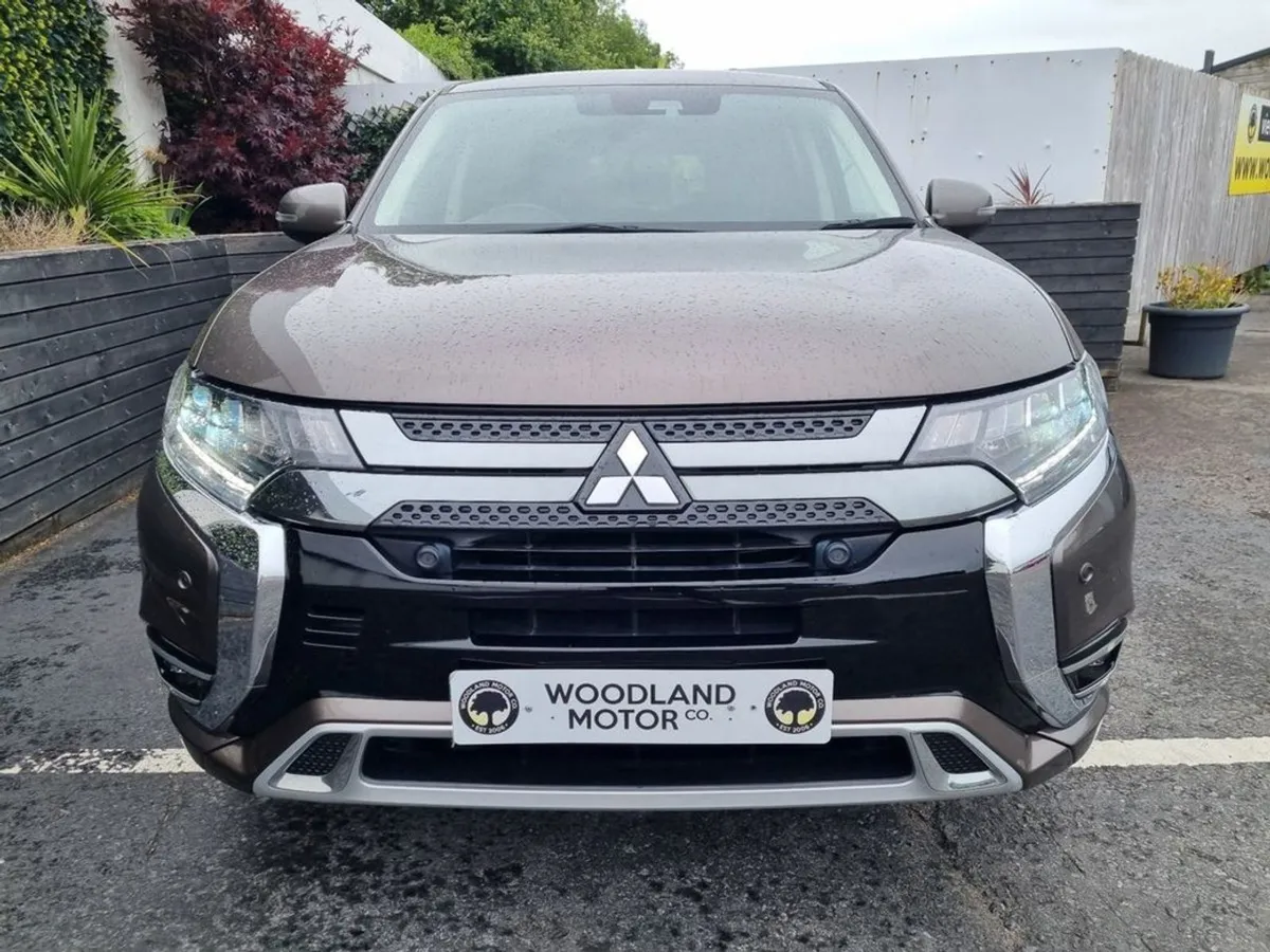 Mitsubishi Outlander 2.4 Phev / Intense Safety Pa - Image 4