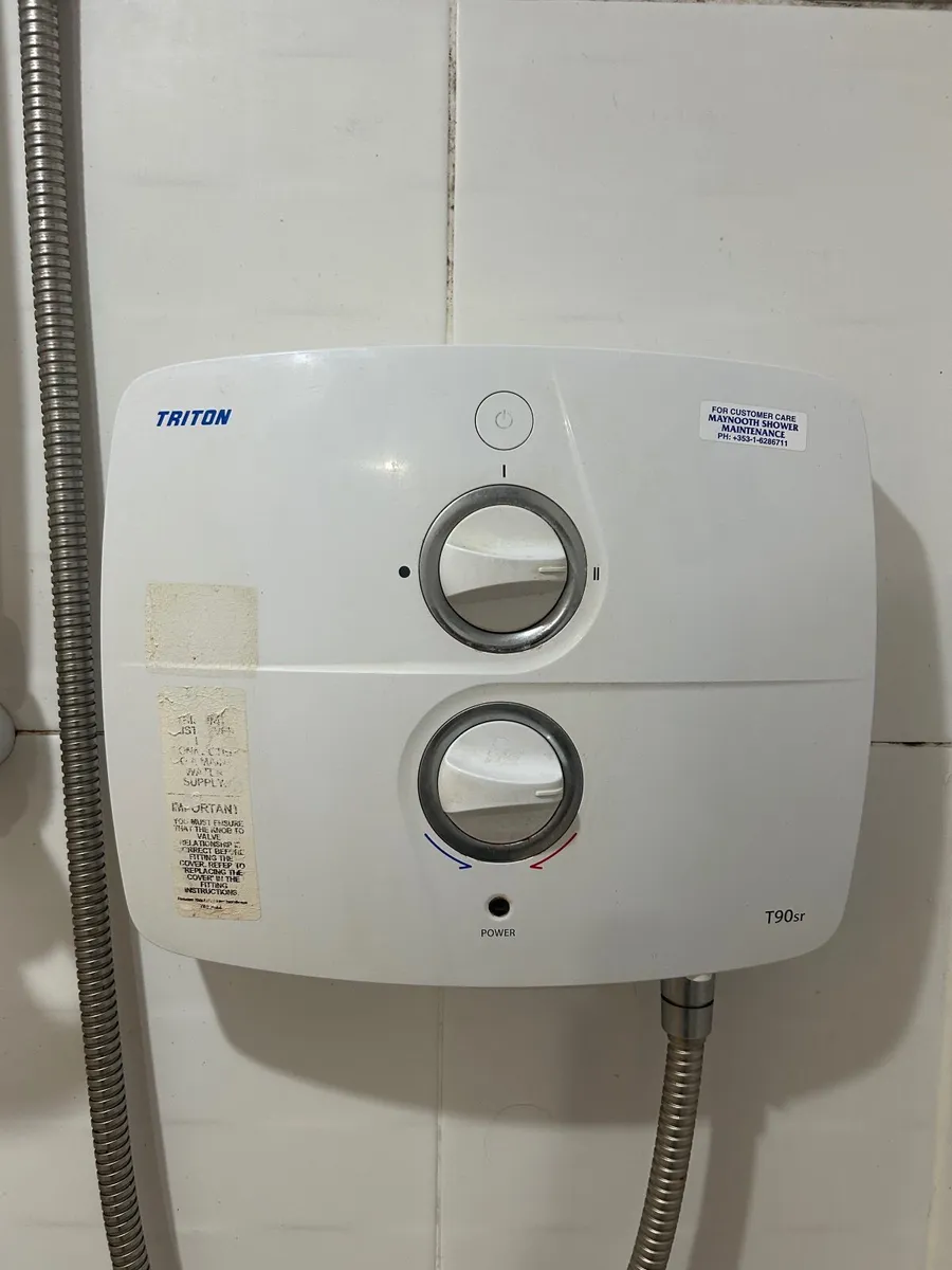Triton electric shower - Image 1