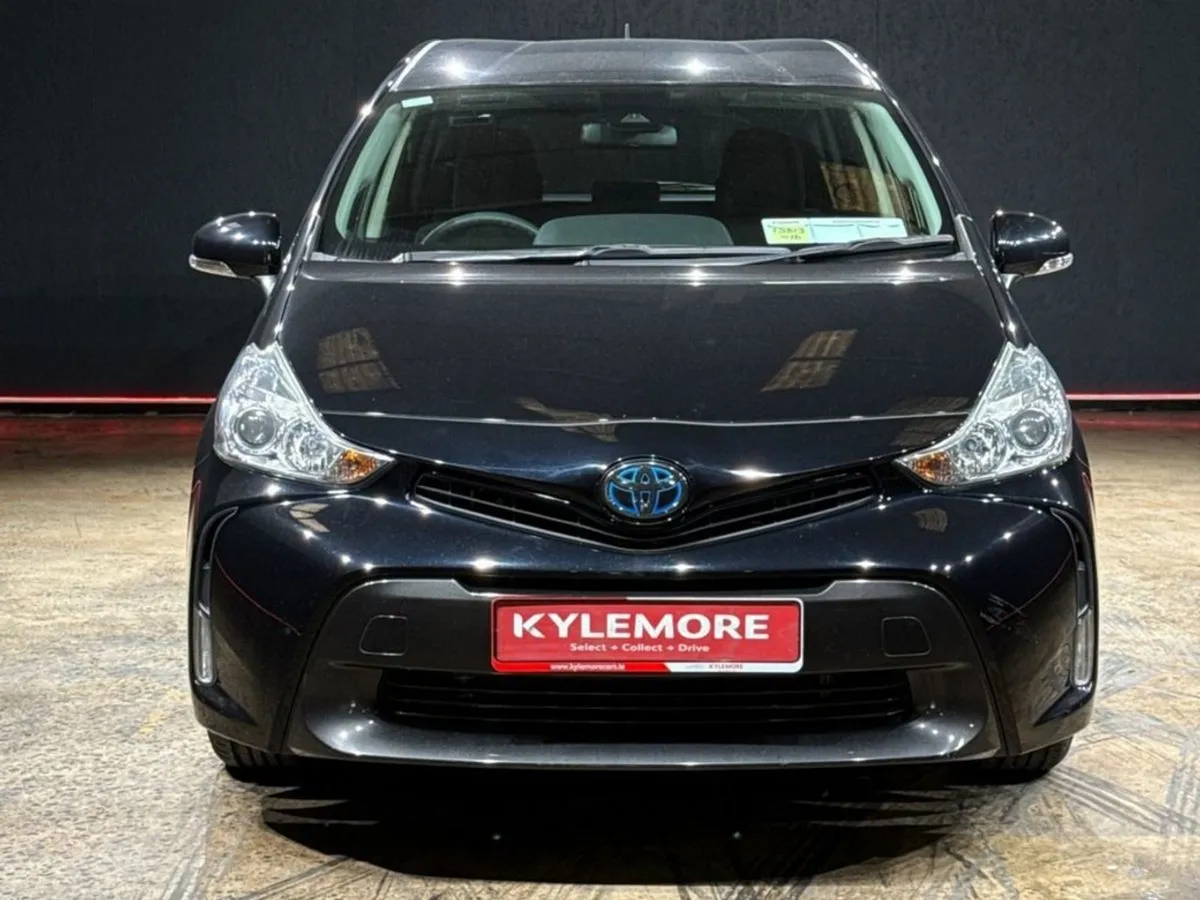 Toyota Prius 1.8 Hybrid Automatic - Cruise Contro - Image 3