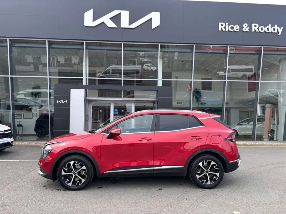 Kia Sportage Manual 5DR - Image 3