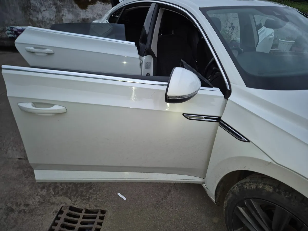Volkswagen Arteon 2020 - Image 4