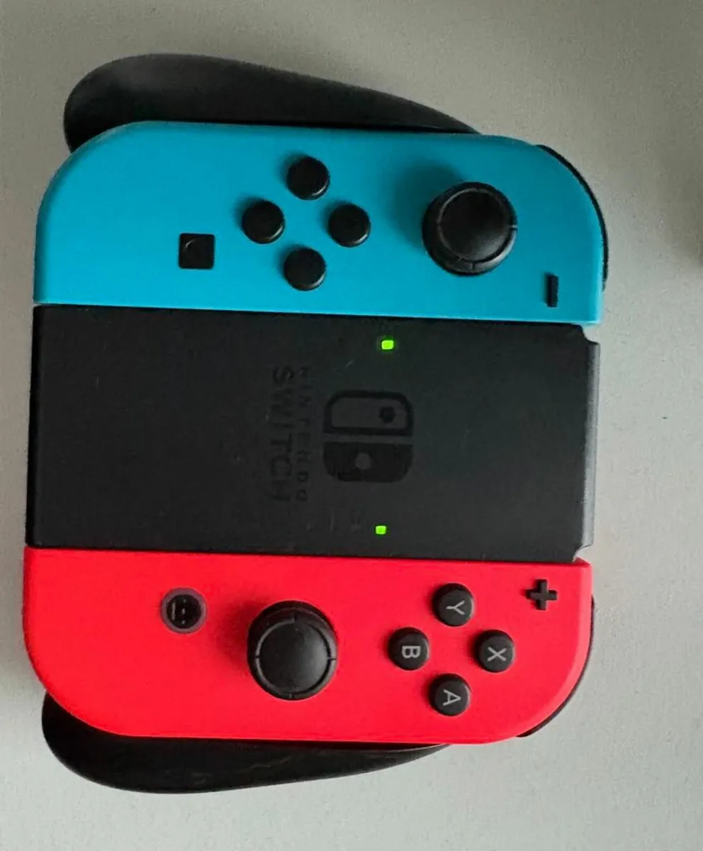 Nintendo Switch - Image 3