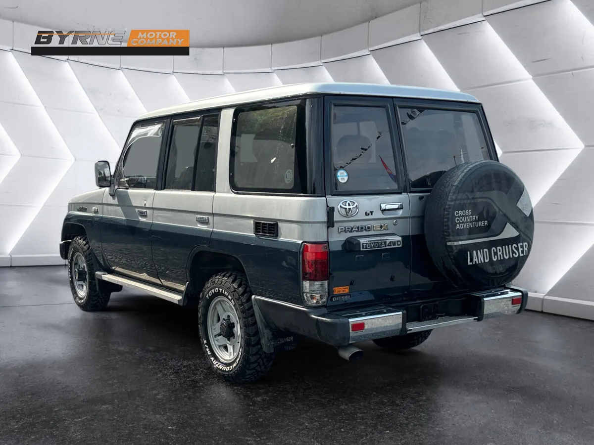 TOYOTA LANDCRUISER PRADO LWB AUTO, 1992 - Image 2