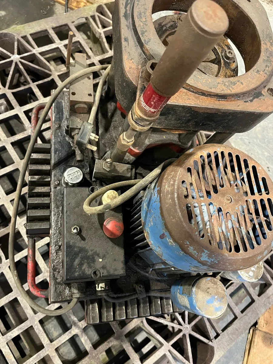 Gates hyd crimper - Image 2