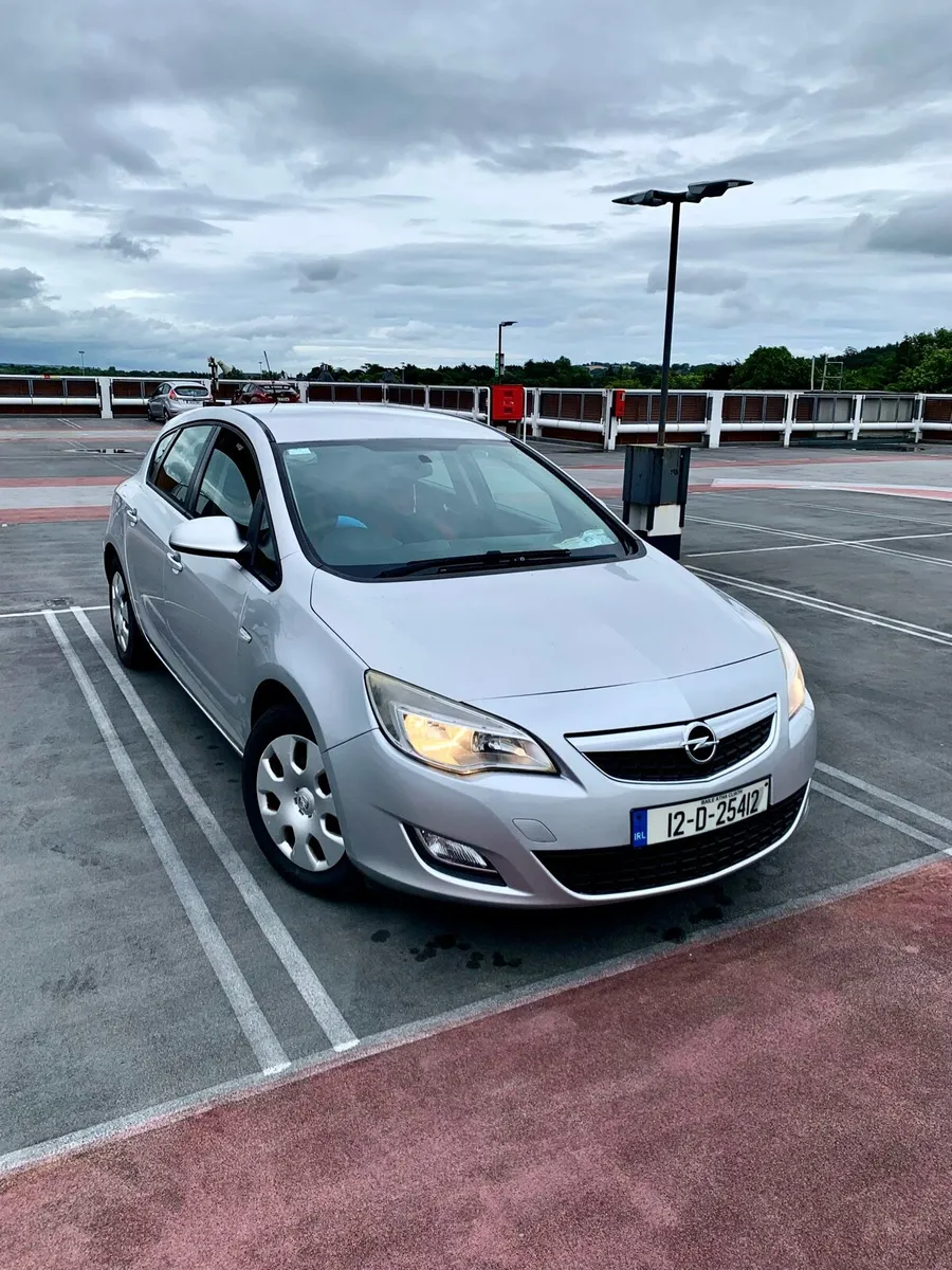 Opel Astra 1.3 Diesel Manual Driving perfectly - Image 3
