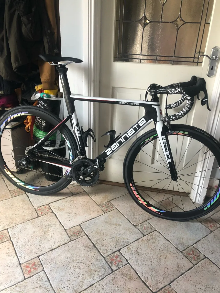 Zannata z88 Carbon Road Bike - Image 1
