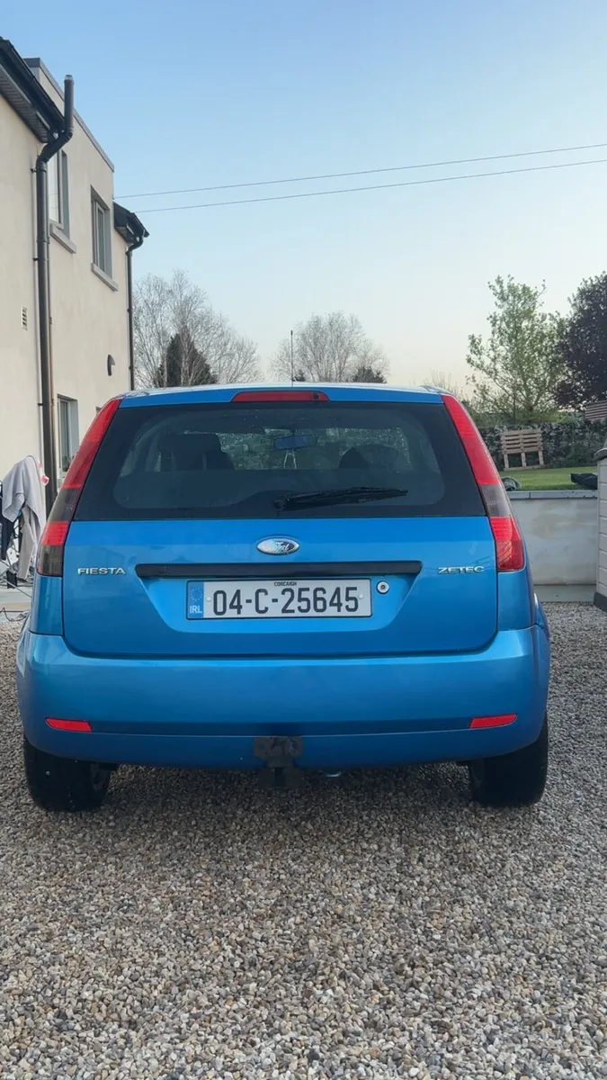 Ford fiesta - Image 3