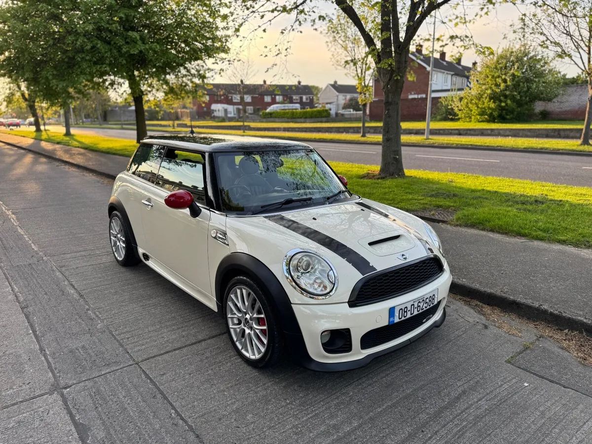 Mini John Cooper Works 2008 COLLECTOR CARS - Image 1