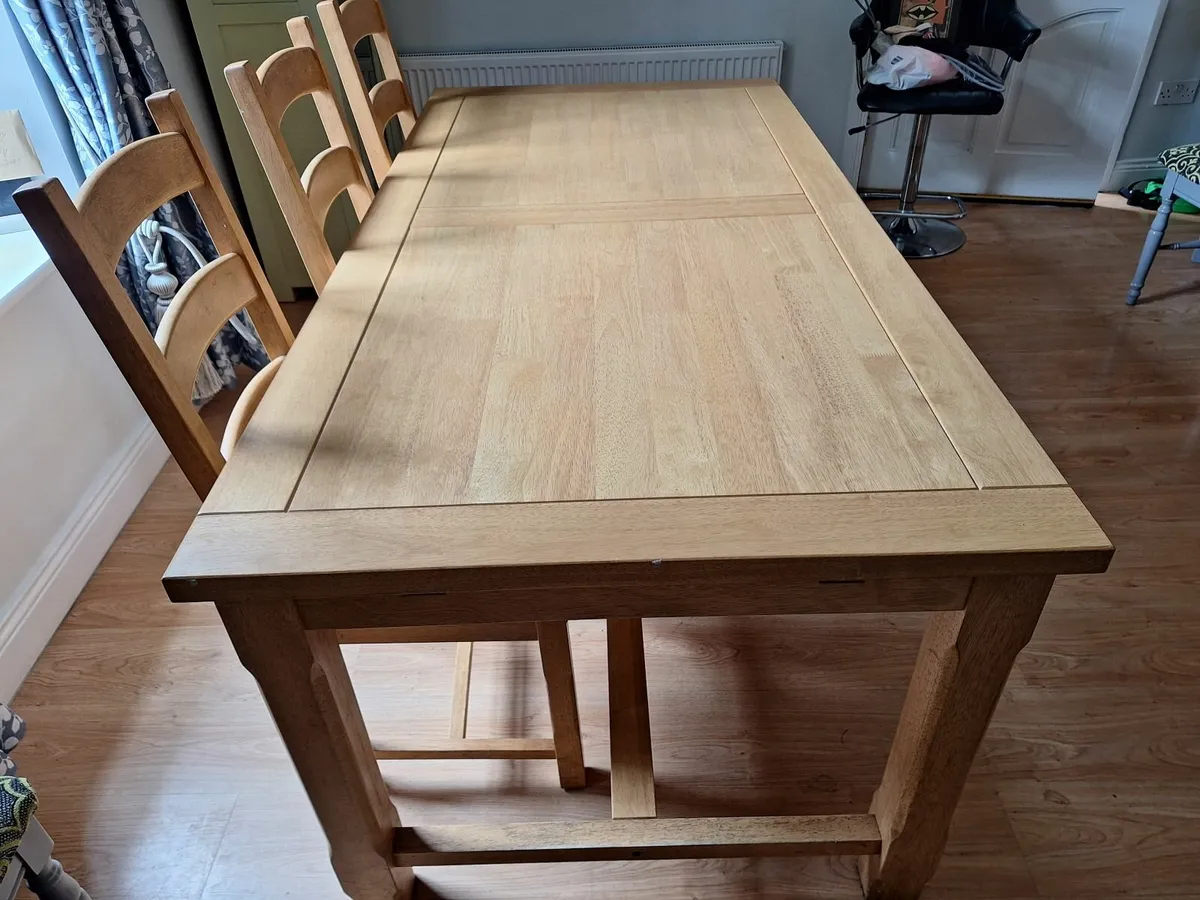 Table and 10 chairs - Image 3