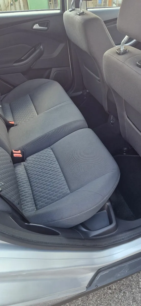Ford Focus 2014 - Image 3