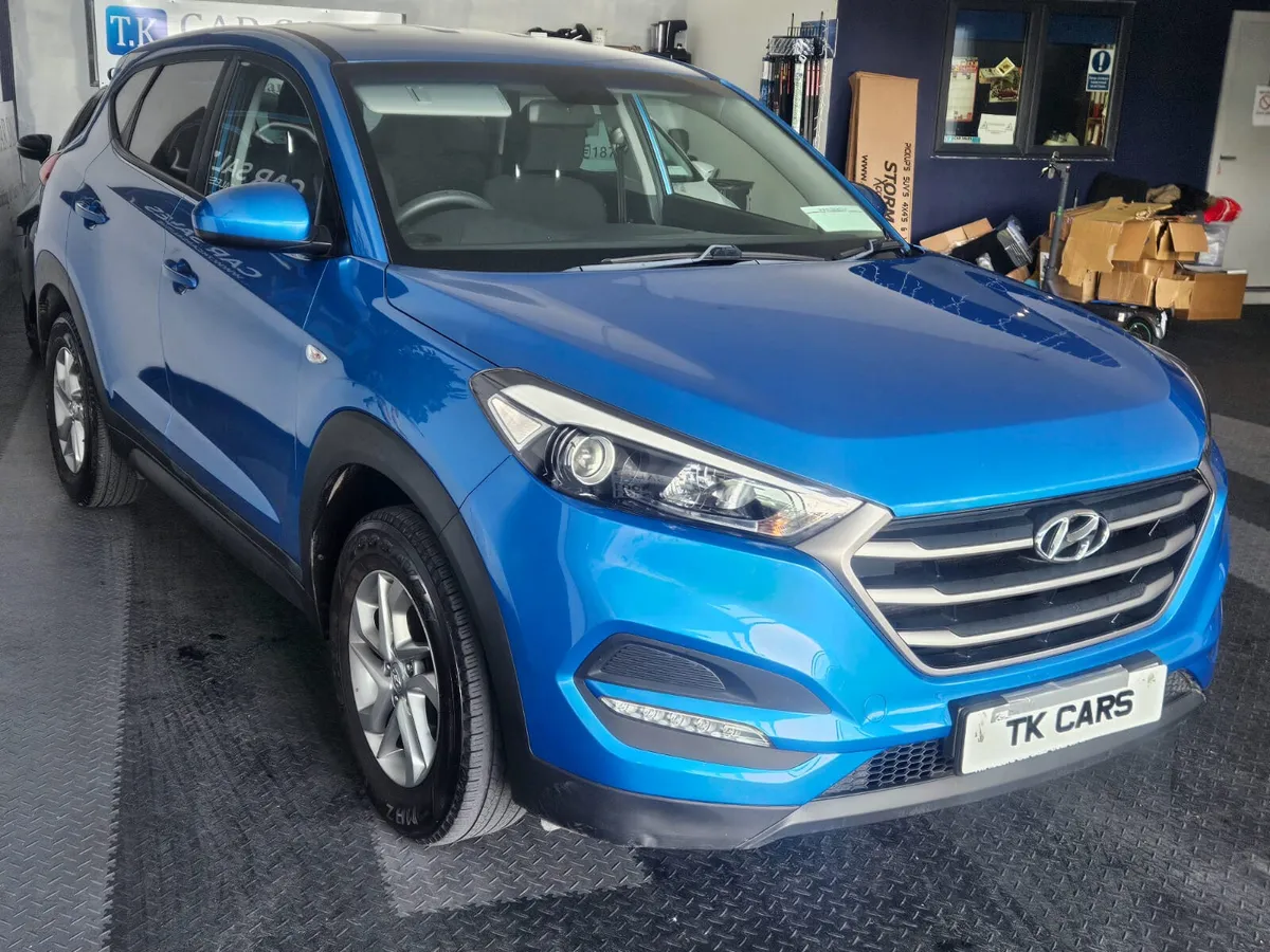 18 HYUNDAI TUCSON - Image 2