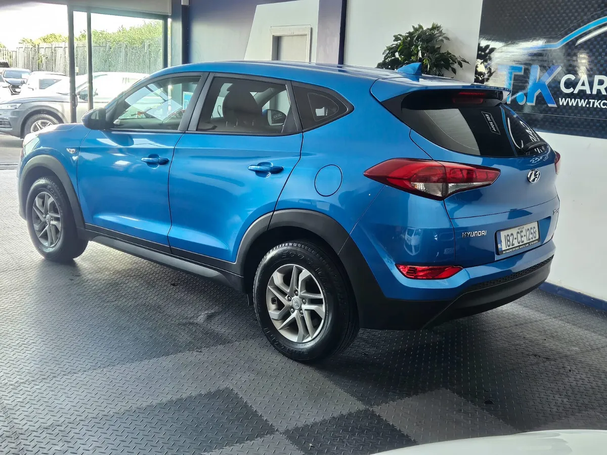 18 HYUNDAI TUCSON - Image 3