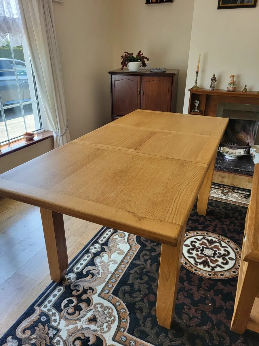Kitchen table - Image 3