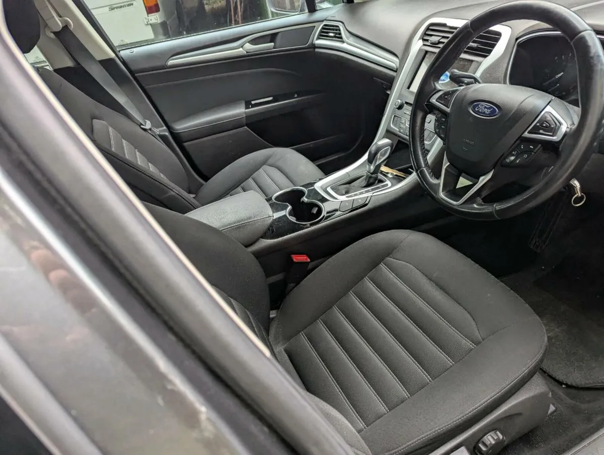 MONDEO AUTO DSL ESTATE - Image 4