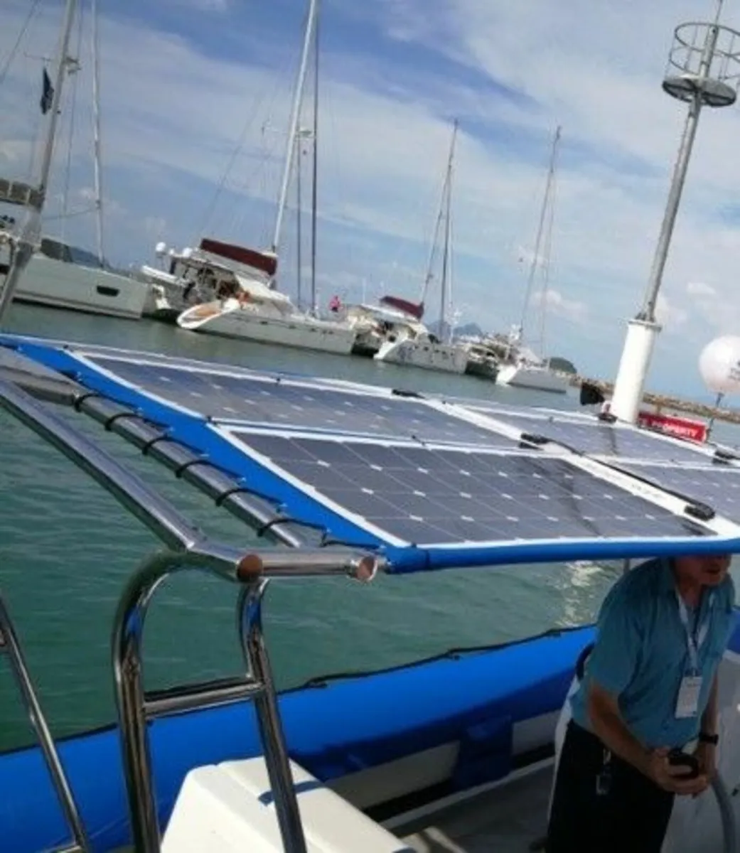200W Flexible Solar panel Kit for Boat or Camper - Image 1