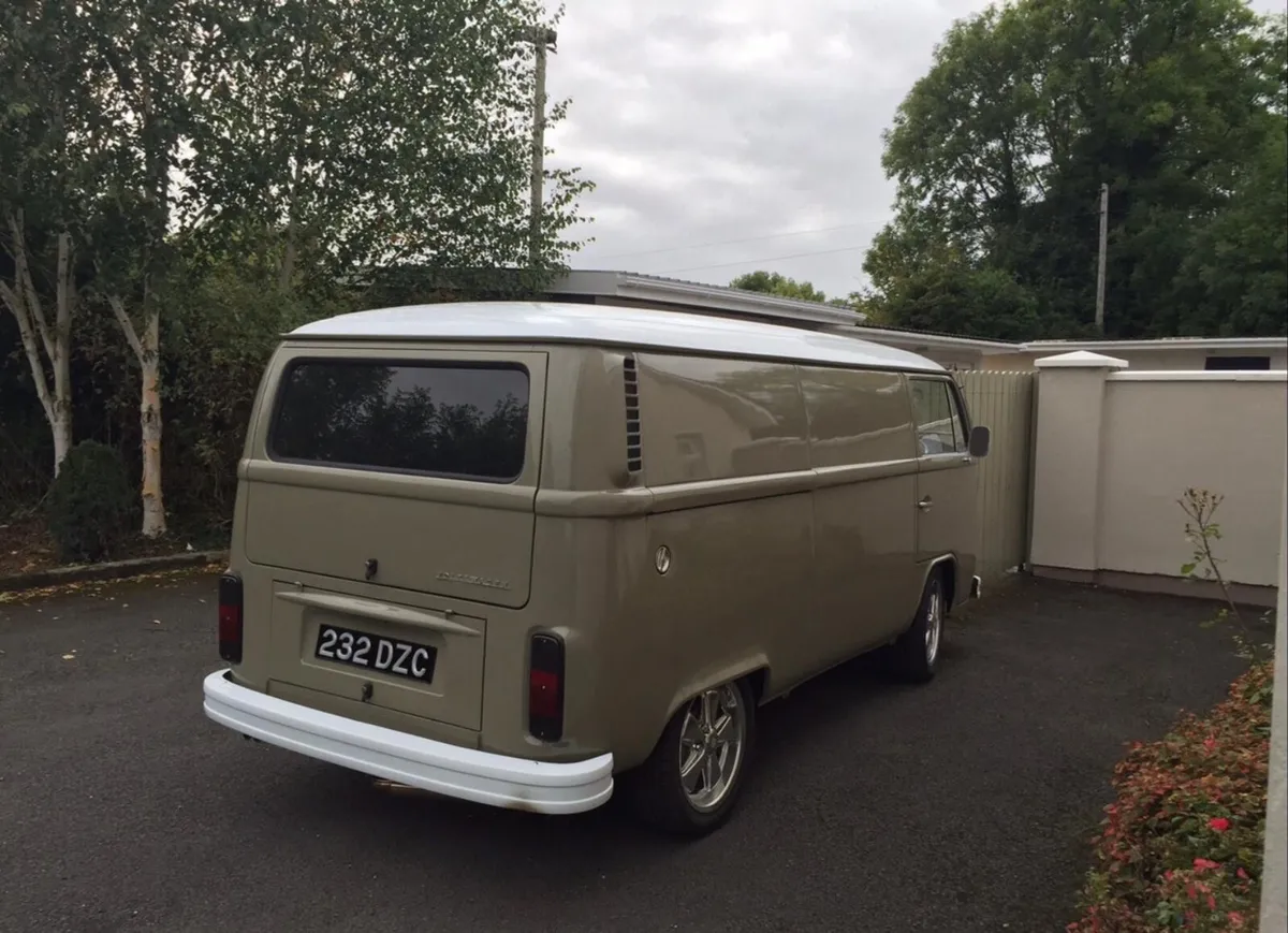 Vw Type 2 - Image 1