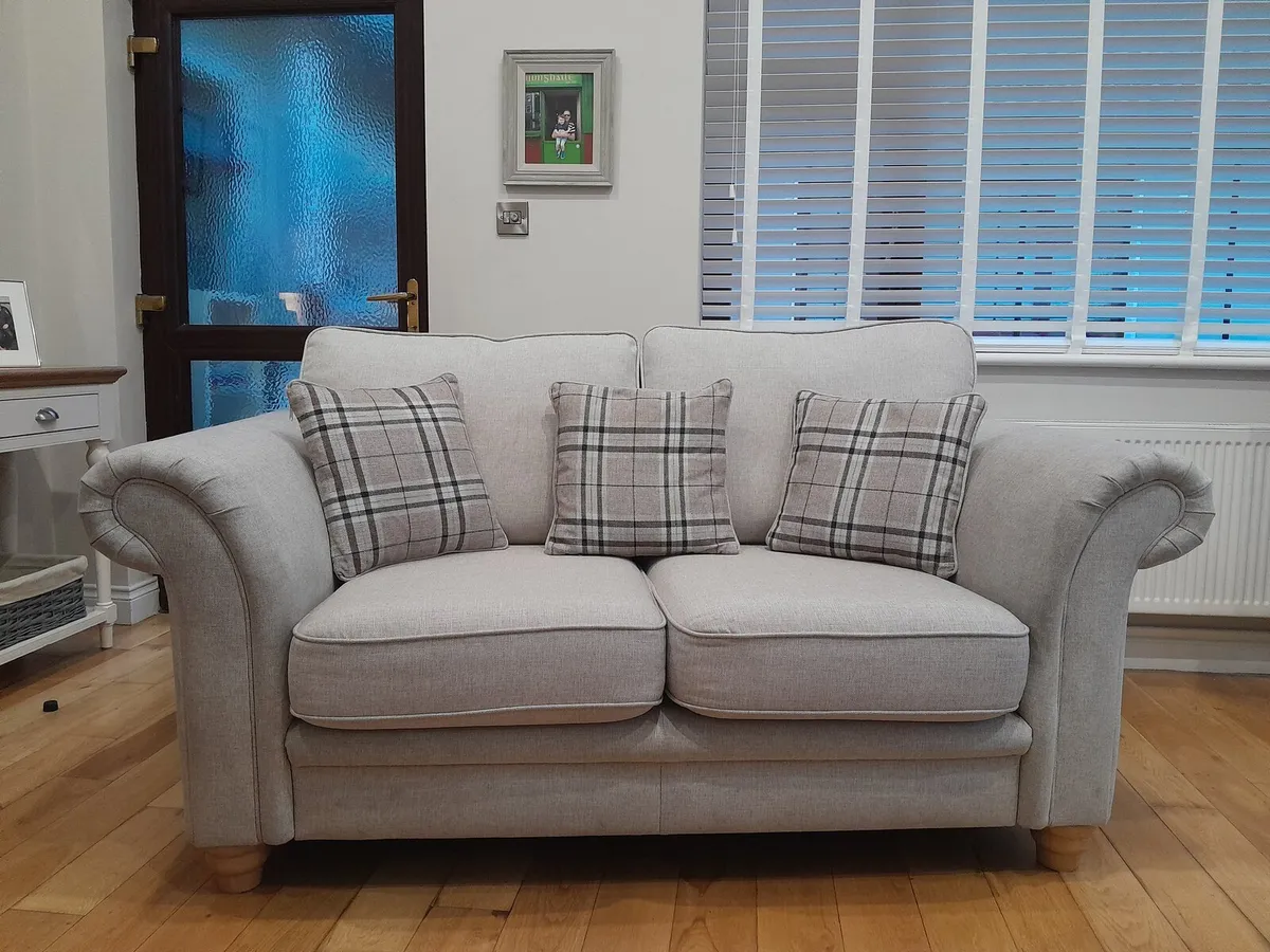 3 piece sofa set - Image 1