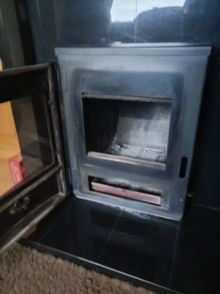 Solid Fuel stove - Image 4