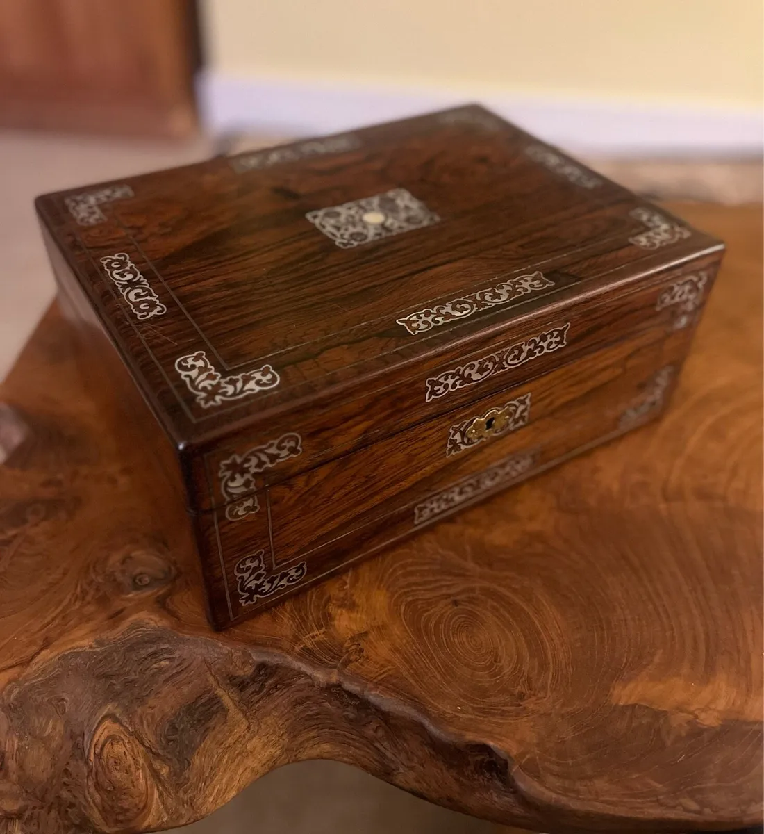 Victorian Mother of Pearl Inlaid Sewing Box - Image 1
