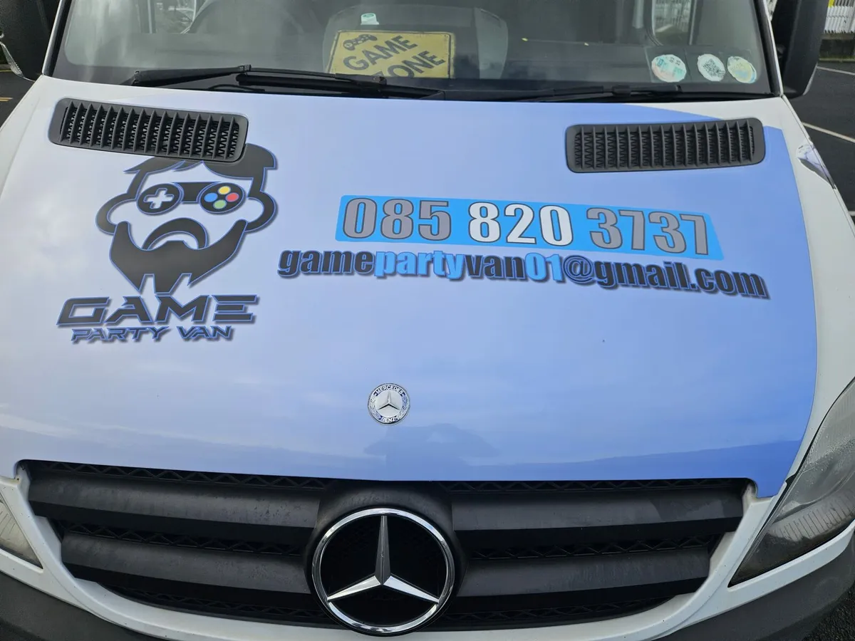 Gaming van to sell or lease - Image 2
