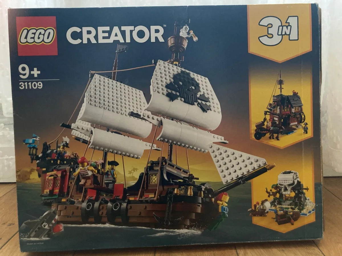 Lego Pirate Ship - Image 1