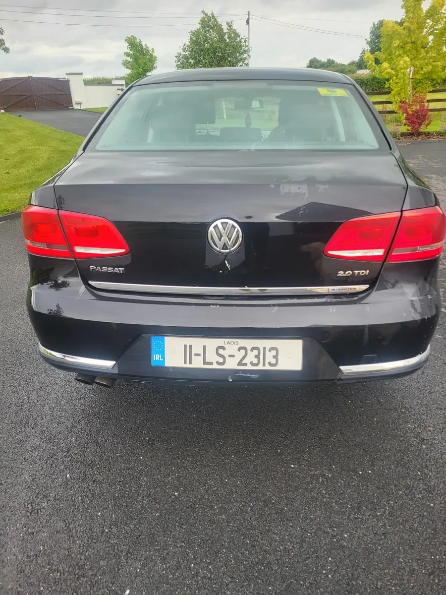 2011 Volkswagen Passat 2.0 Diesel - Image 1