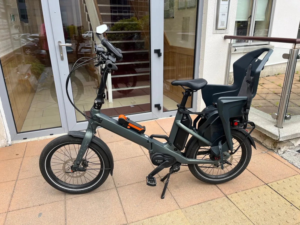 Cube Fold Hybrid Comfort 500 Electric City Bike - Image 1