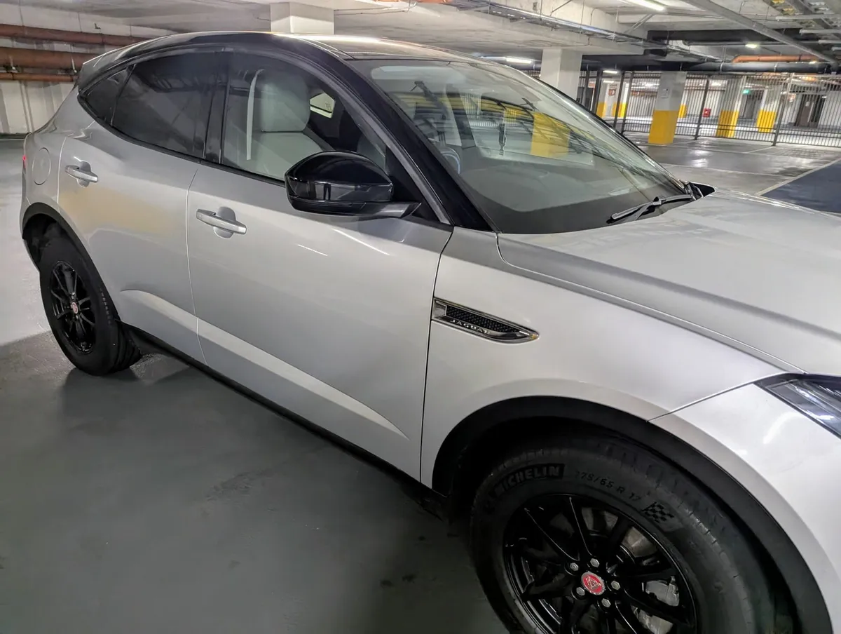 Jaguar E-Pace 2.0 D150PS Chequered Edition - Image 1