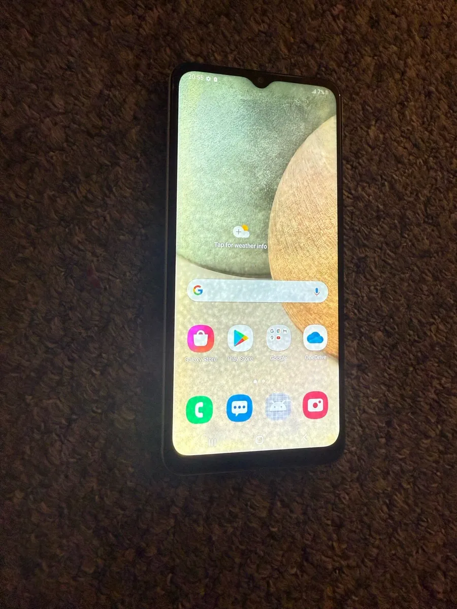 Samsung galaxy A12 64GB white - Image 2