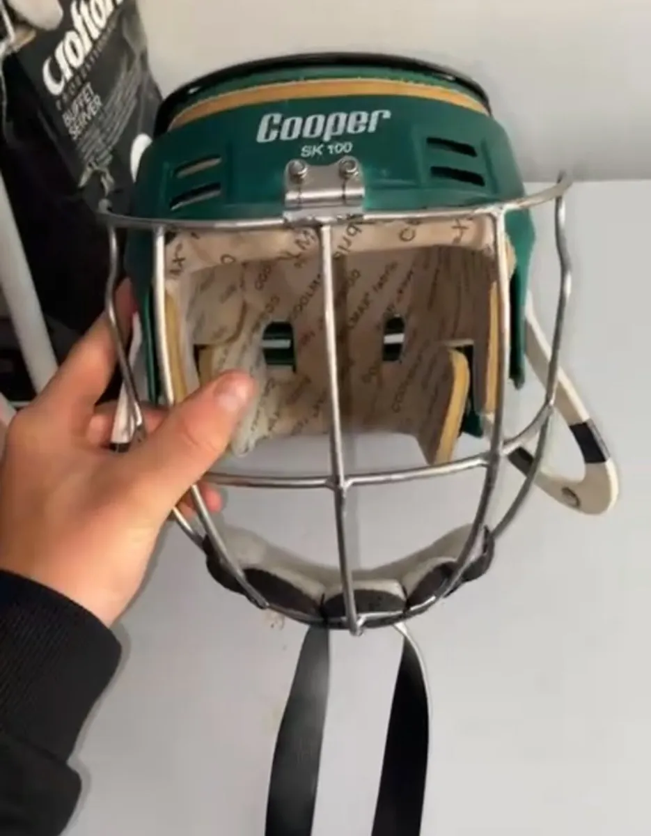 Cooper helmet - Image 1