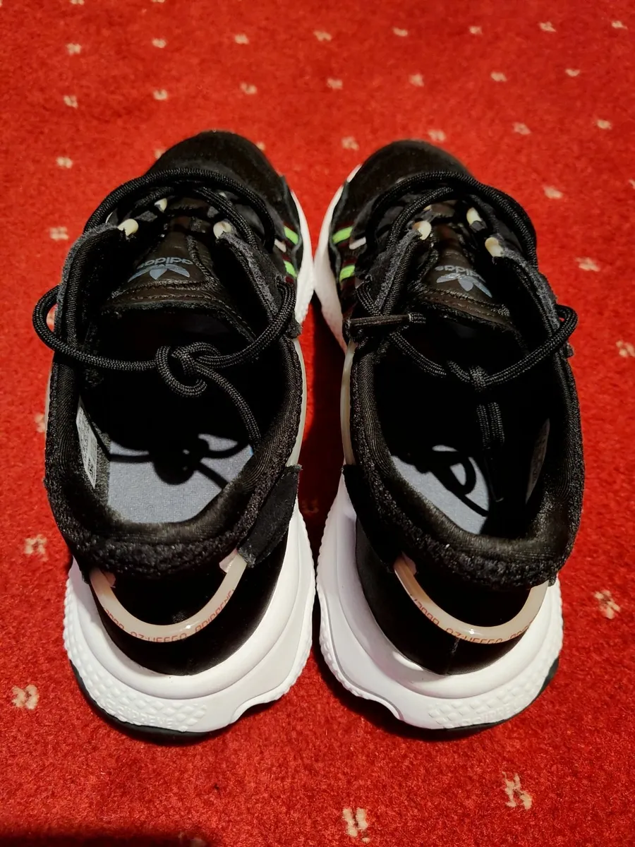 Adidas Ozweego Solar Green Trainers UK Size 8.5 - Image 2