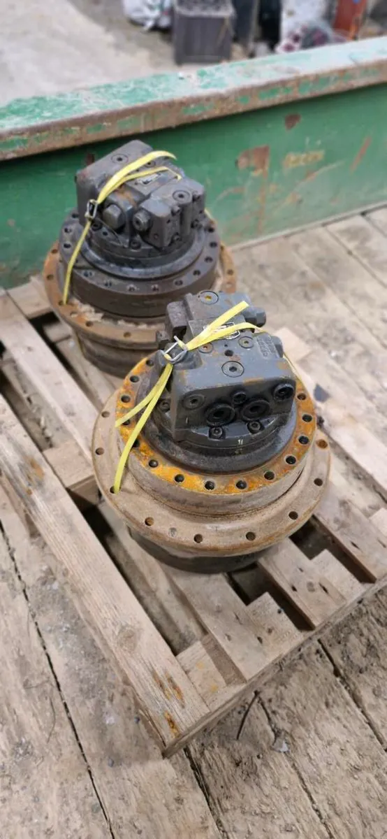 HYDASH  GM 18 final drives - Image 1