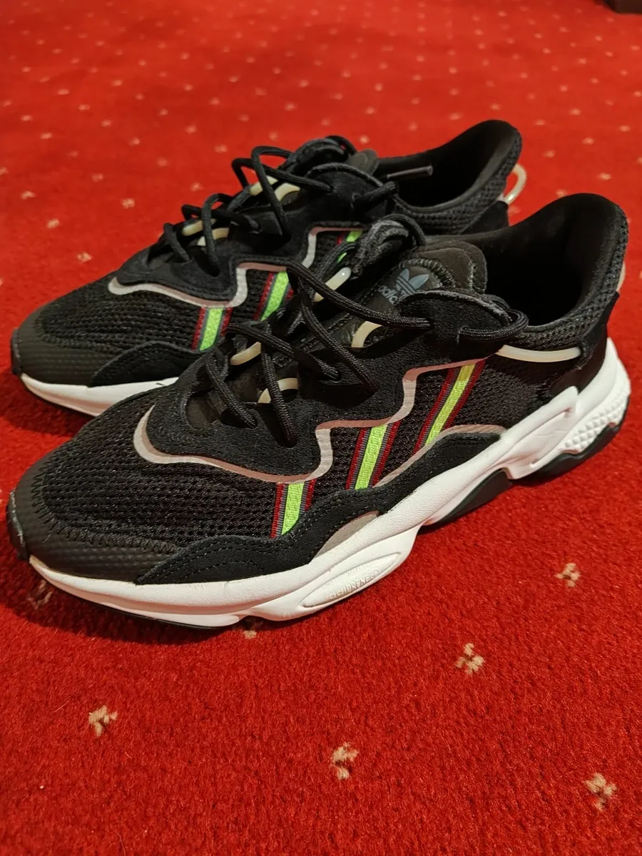 Adidas Ozweego Solar Green Trainers UK Size 8.5 - Image 4