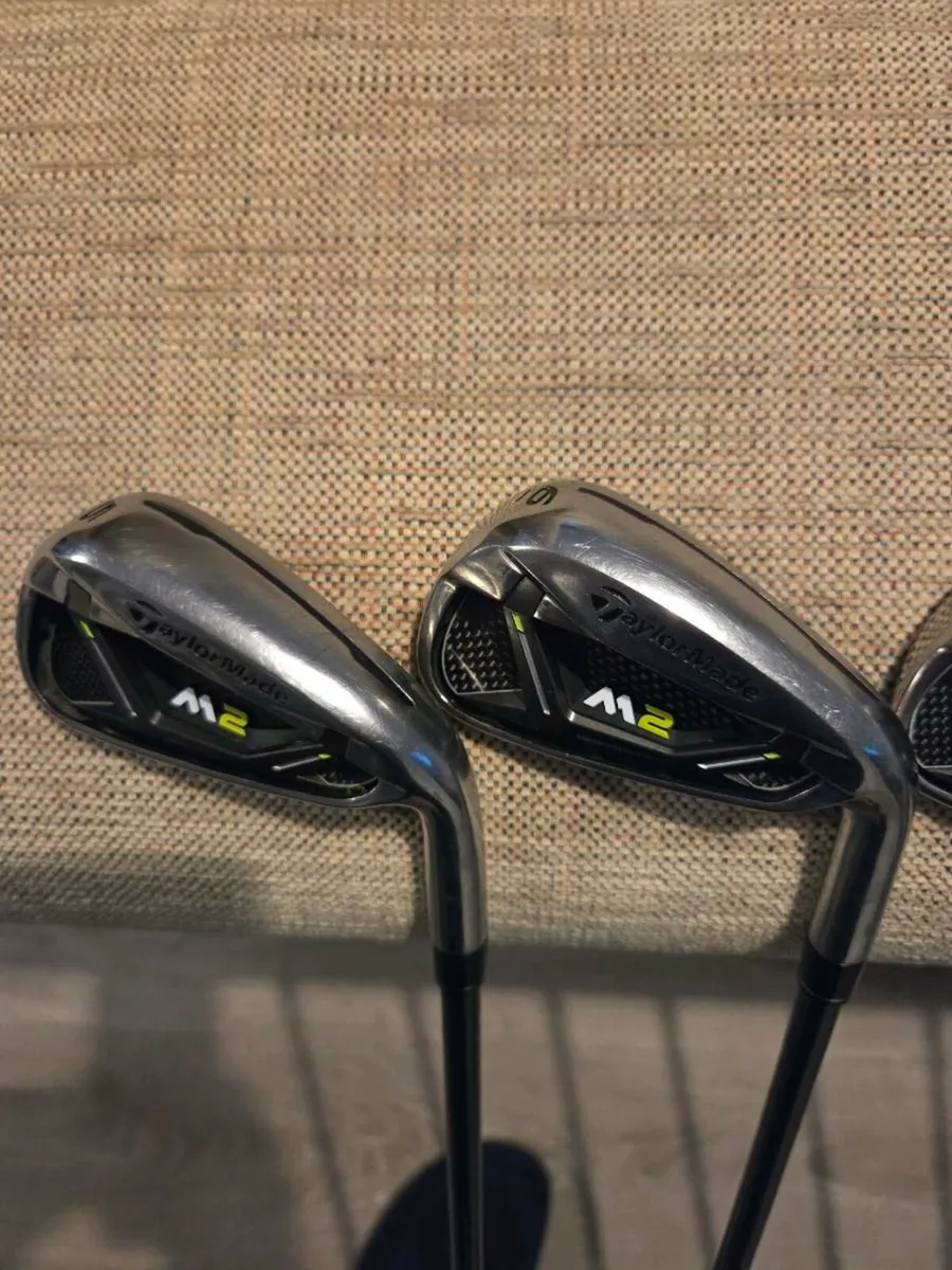 Taylormade m2 graphite irons - Image 2