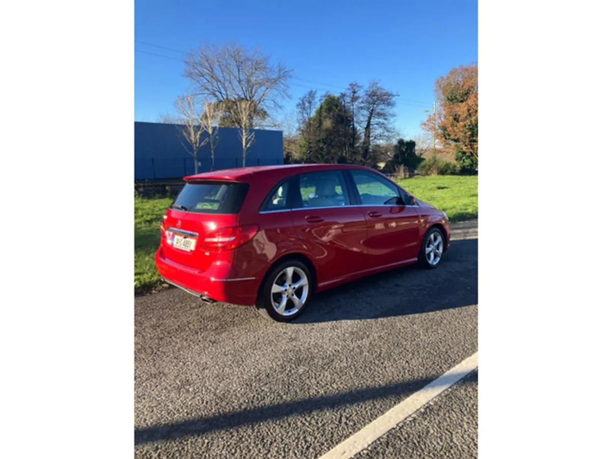Mercedes-Benz B-Class 180 CDI Sport Blue Efficien - Image 4
