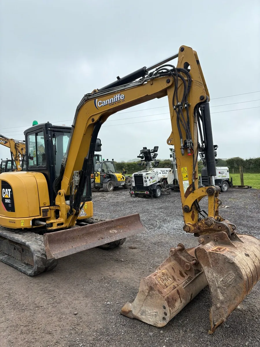 Caterpillar 305e - Image 4