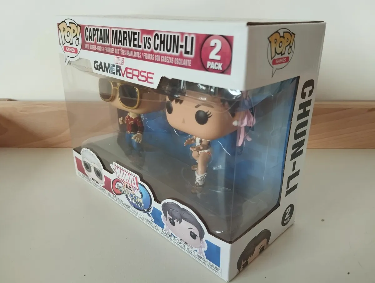 Funko Pop Captain Marvel vs Chun Li 2Pack - Image 2