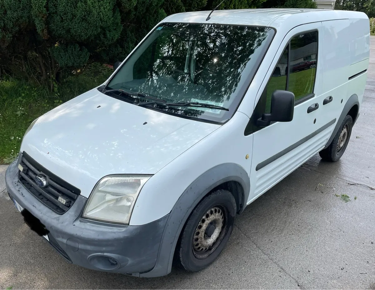 Ford Transit Connect - Image 3