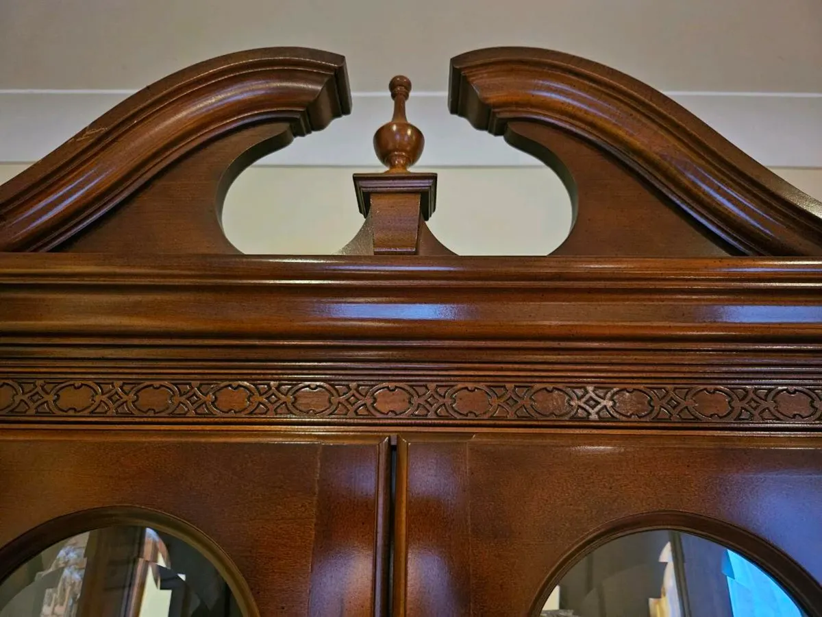 Display Cabinet - Image 4