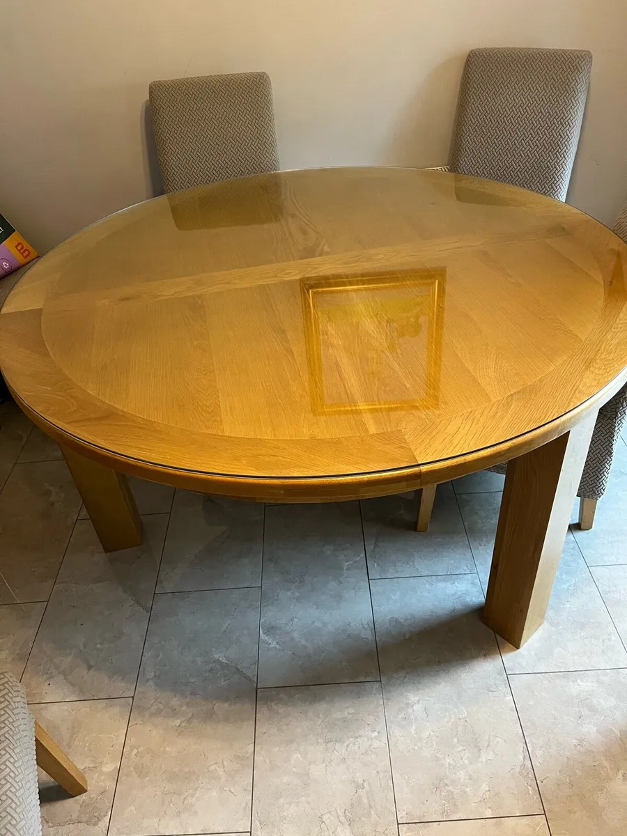 Solid Oak Dining Table - Image 1