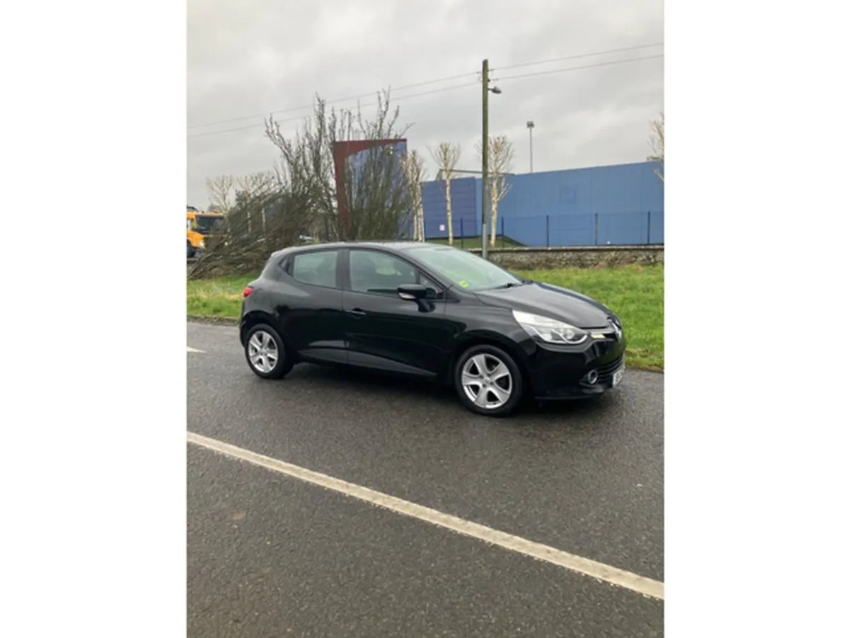 Renault Clio IV Dynamique 1.2 PET 7 4DR Petrol - Image 3
