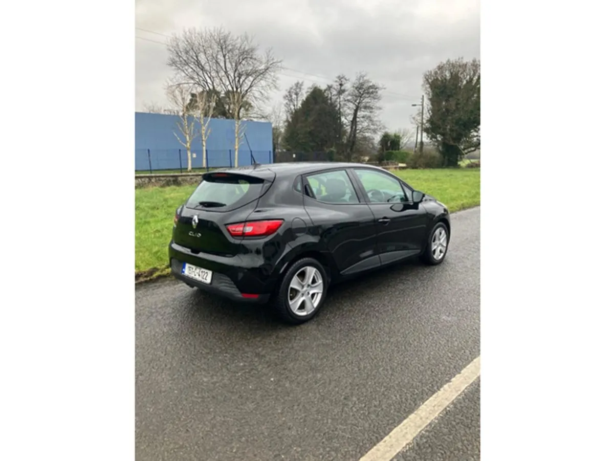 Renault Clio IV Dynamique 1.2 PET 7 4DR Petrol - Image 4