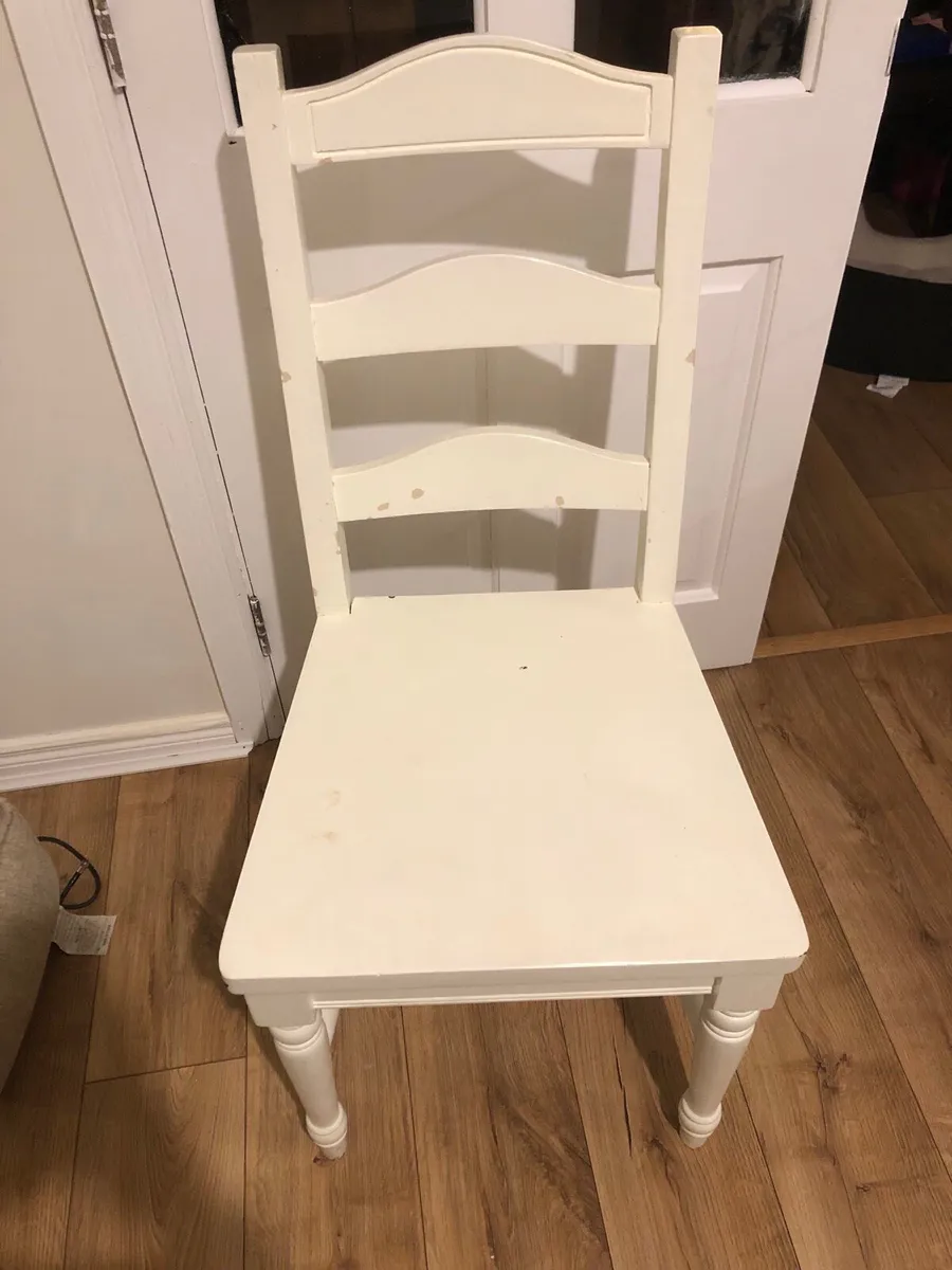 Dining table and chairs - Image 4