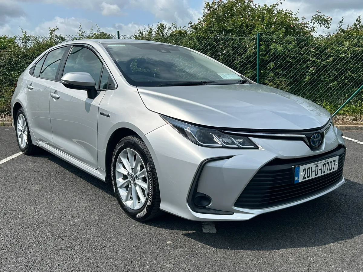 2020 TOYOTA COROLLA LUNA HYBRID - Image 2