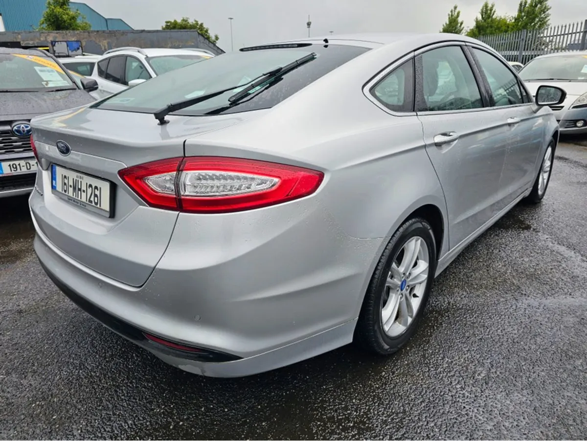 Ford Mondeo Titanium - Image 4